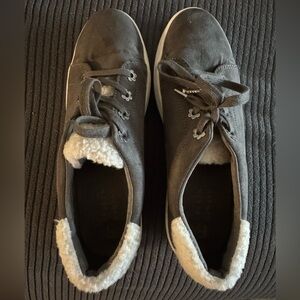 LC Lauren Conrad Gray Suede Shoes with White Fleece